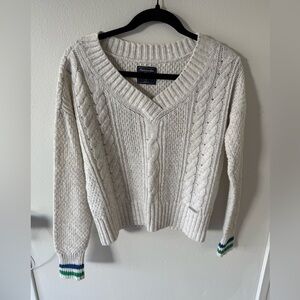 Abercrombie & Fitch Cream V-Neck Cable Sweater